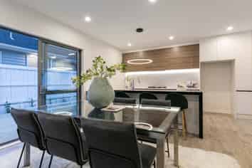 14 Edward Abell Street, Silverdale