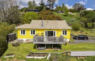 20 Orokonui Road, Waitati