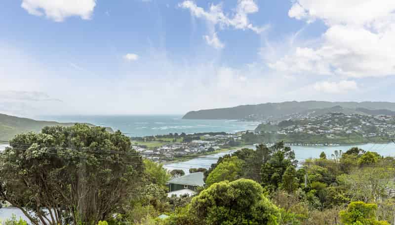 92 Kahu Road, Paremata