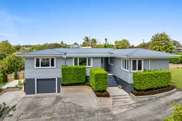 28 School Road, Wellsford