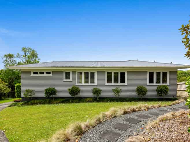 28 School Road, Wellsford