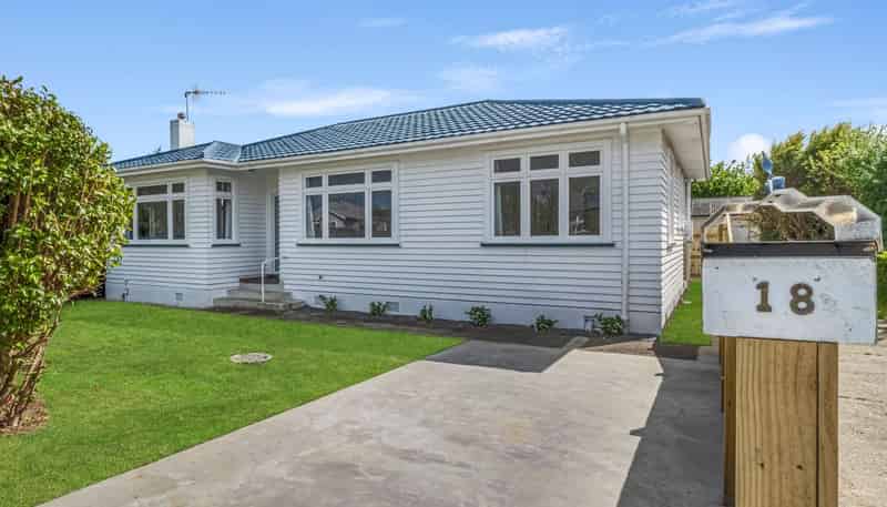 18 Dudley Street, Levin