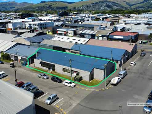 Newly Refurbished Warehouse