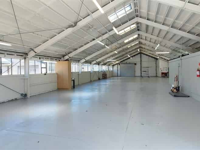 Newly Refurbished Warehouse