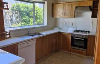 29 Glen Almond Street, Lynmouth