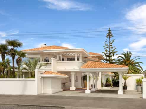 14 Charles Street, Westshore