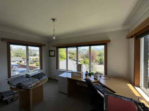 Commercial zoning central lease opportunity