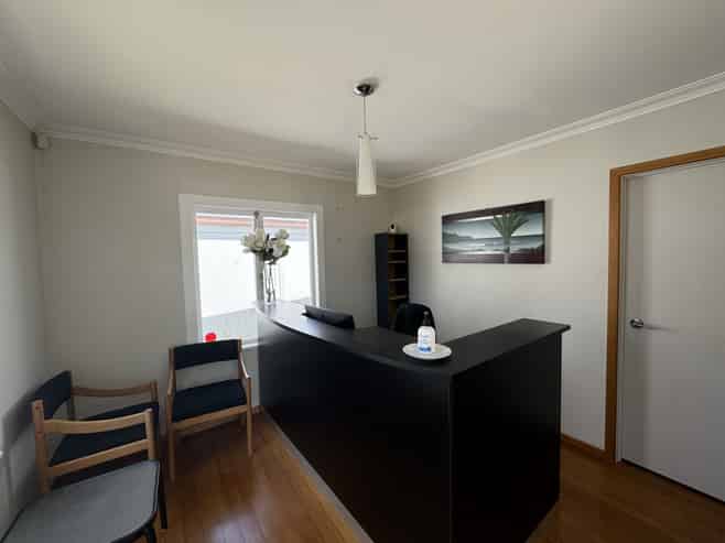 Commercial zoning central lease opportunity