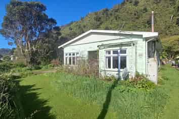 8-8A Torea Street, Granity