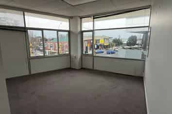 AFFORDABLE OFFICE SUITES IN NEW LYNN
