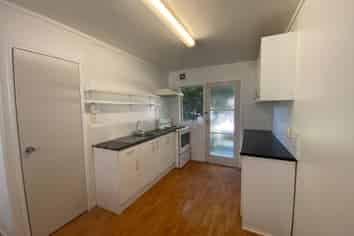 9/1 Kingsway Ave, Sandringham