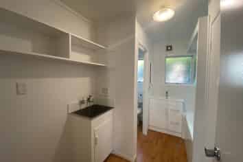 9/1 Kingsway Ave, Sandringham