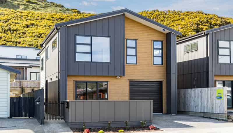 41 Farnworth Terrace, Churton Park