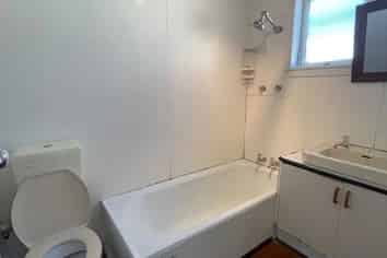 10b Avondale Road, Avondale