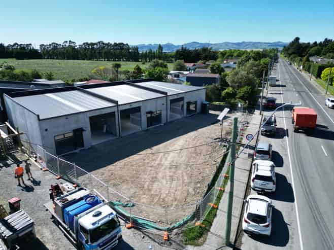 Convenient Trade & Business Units