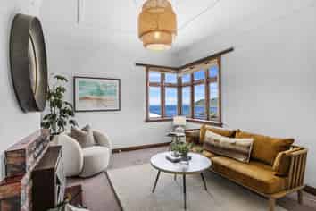 155 Severn Street, Island Bay