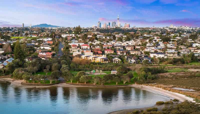 5/98 Walker Road, Point Chevalier