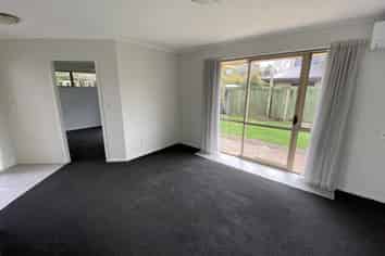 27A Enderley Avenue, Enderley