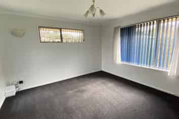 27A Enderley Avenue, Enderley