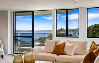 4C/173 Hurstmere Road, Takapuna