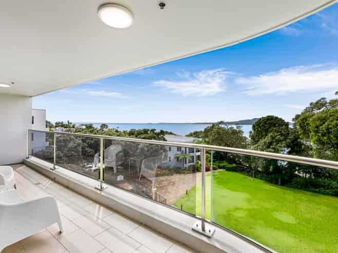 4C/173 Hurstmere Road, Takapuna