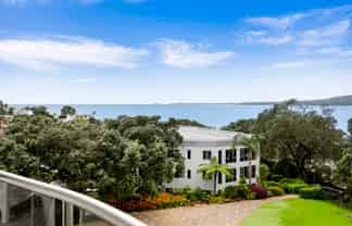 4C/173 Hurstmere Road, Takapuna