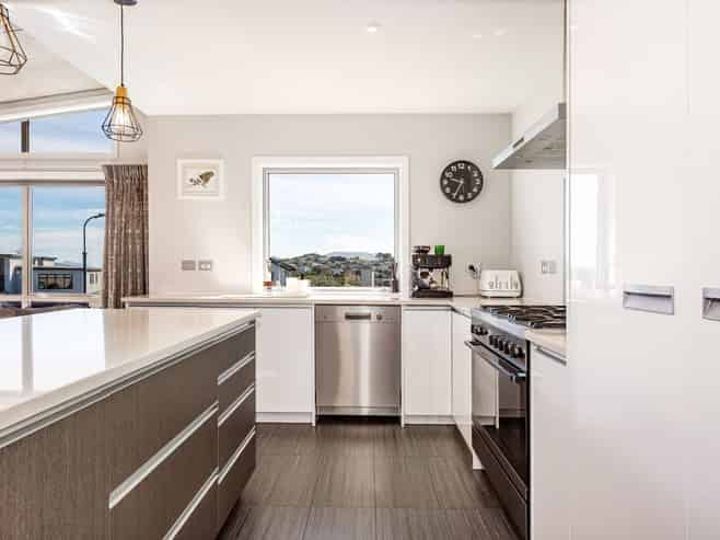 7 Aoraki Rise, Aotea