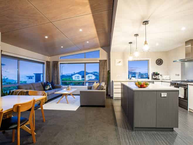 7 Aoraki Rise, Aotea