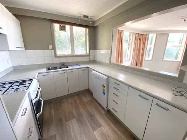 1/2 Brooklyn Terrace, Brooklyn