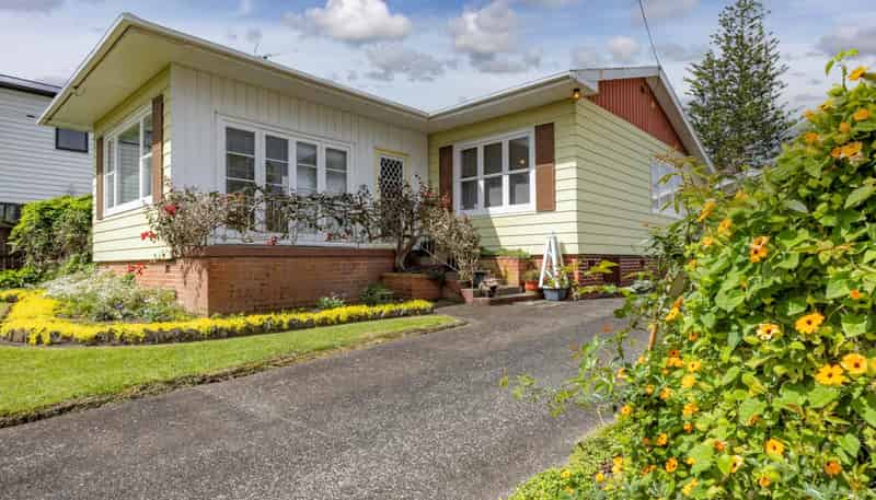 25 Margan Avenue, New Lynn