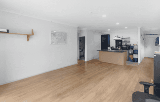 121/3 Morningside Drive, Morningside