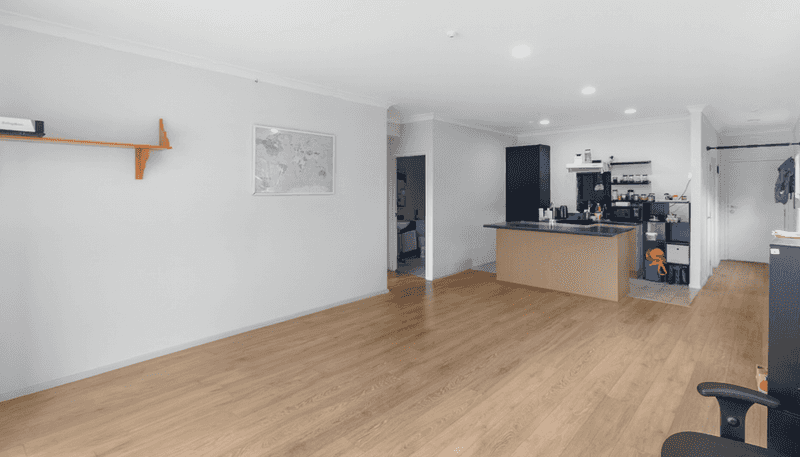 121/3 Morningside Drive, Morningside