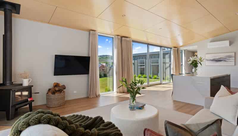 13 Barnfields Close, Halswell