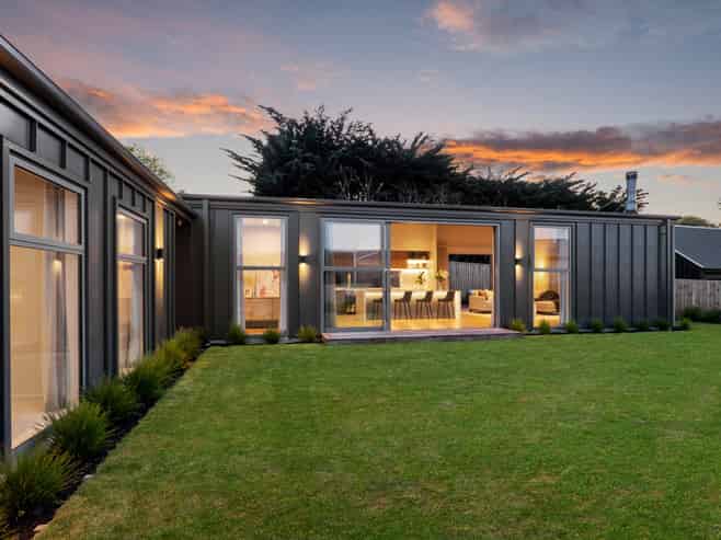 13 Barnfields Close, Kennedys Bush