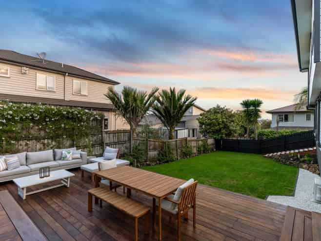 19I Paparoa Road, Cockle Bay