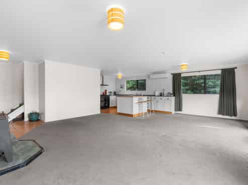 767 Gladstone Road, Carterton