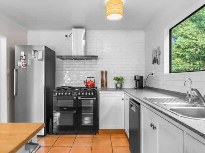 767 Gladstone Road, Carterton