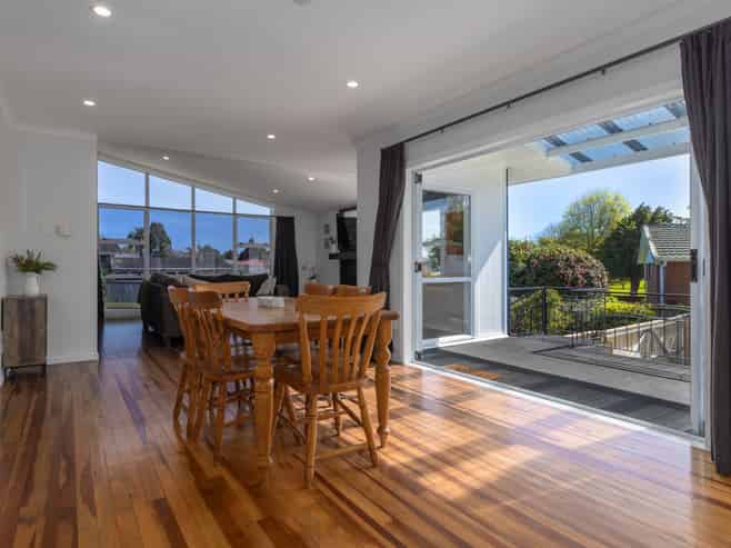 16 Glen Street, Levin