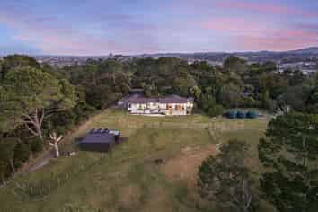 23 Crows Road, Swanson