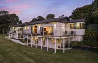 23 Crows Road, Swanson