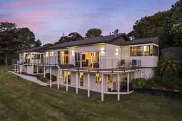 23 Crows Road, Swanson