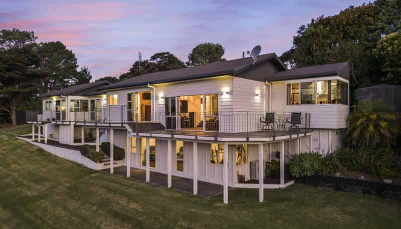 23 Crows Road, Swanson