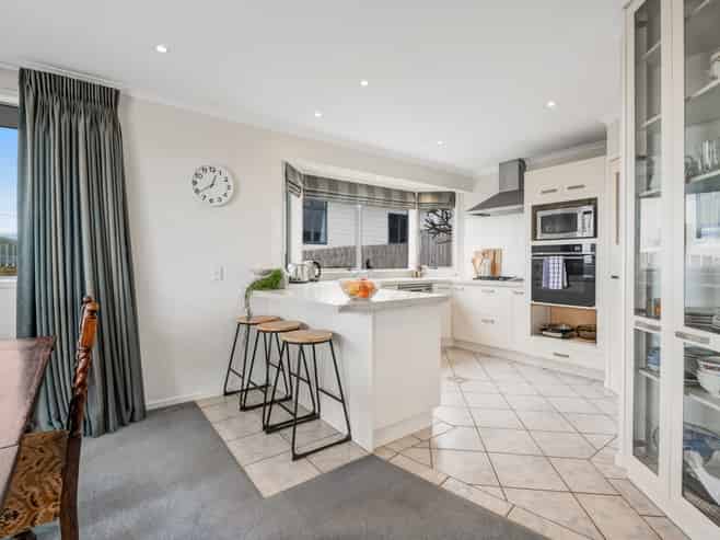 43 Waiora Road, Stanmore Bay