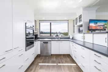 6 Exeter Street, WAIMATE