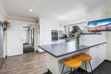 6 Exeter Street, WAIMATE