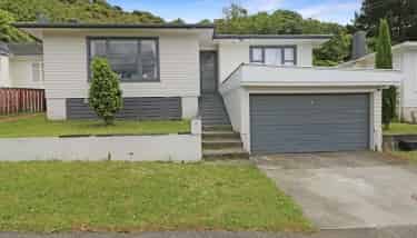12 Puriri Street, Wainuiomata