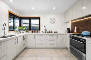 15 Utah Place, Burwood