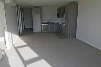 B105/3  Rose Garden Lane, Albany