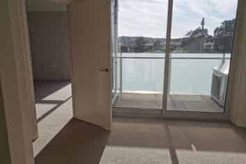 B105/3  Rose Garden Lane, Albany