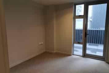 B105/3  Rose Garden Lane, Albany